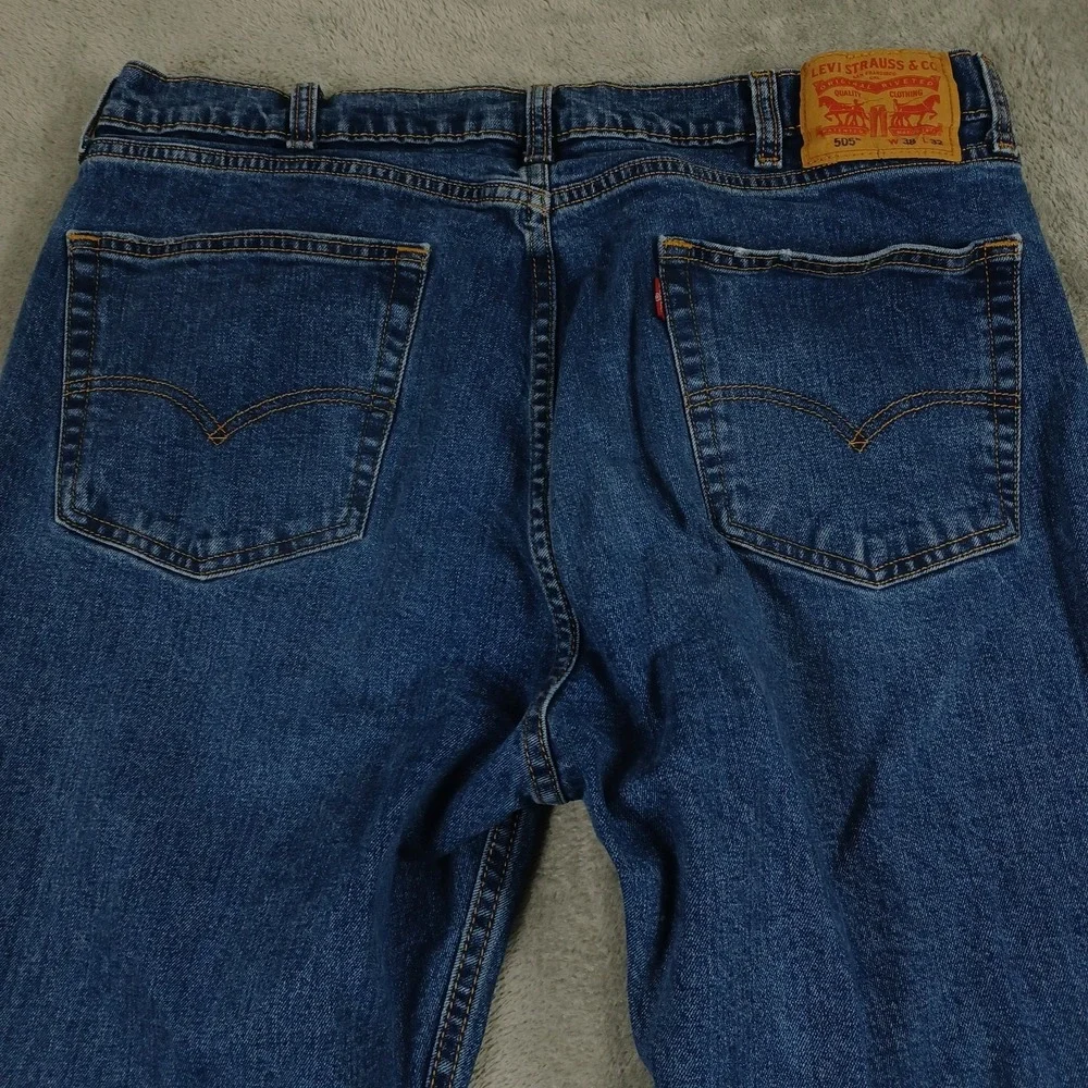 Levis 505 Jeans Mens 38x32 Blue Denim‎ Distressed Straight Modern Casual